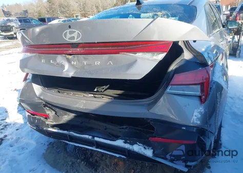 2025 Hyundai Elantra Sel Convenience z USA, uszkodzony, nr VIN KMHLS4DG2SU928437